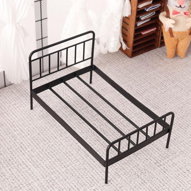 1 個 1:12 ドールハウスミニチュア鉄人形ベッドモデルミ - Bedroom Furniture のレビューと価格